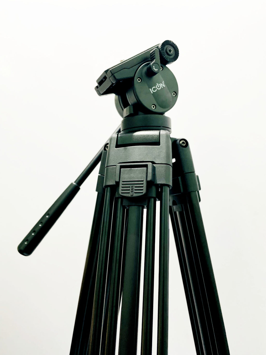 ICON 7870 Professional Tripod